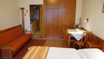 Отель Apartman Hotel